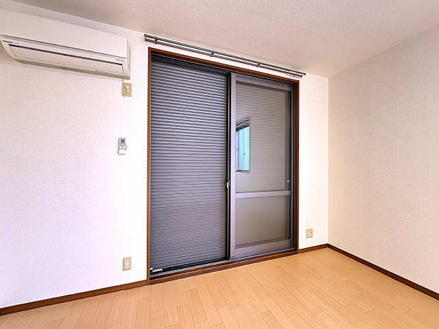 シャッター雨戸