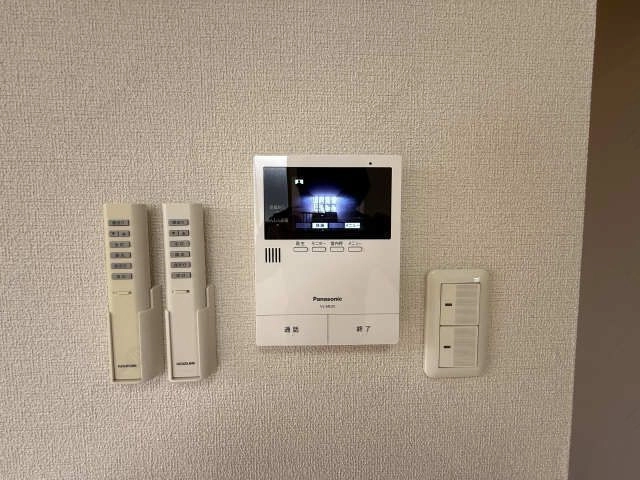 モニター付きインターホン