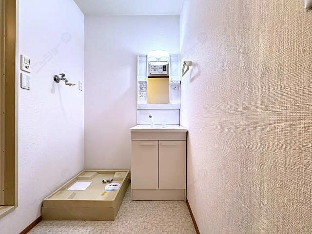 シャワー付洗面台