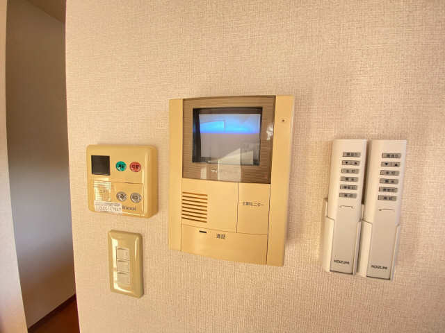 モニター付きインターホン