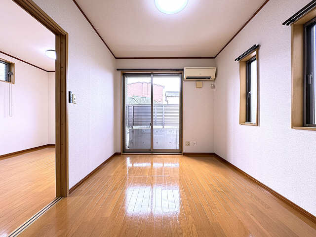 洋室