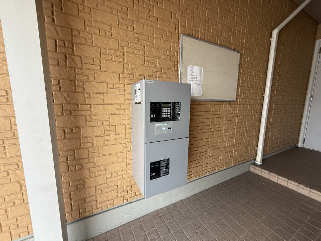 宅配ボックス