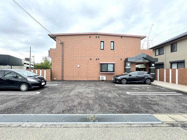 駐車場（東側）