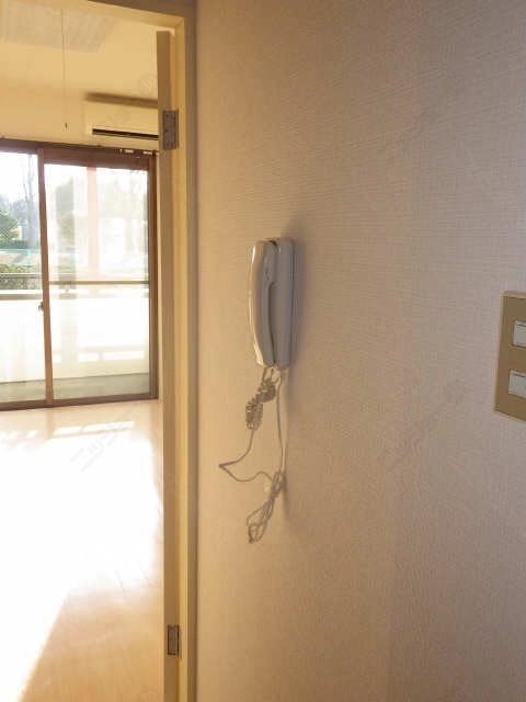 インターホン