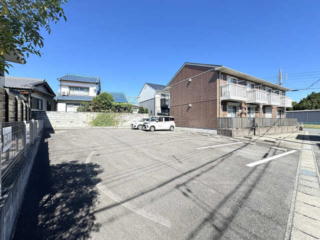 駐車場（西側）