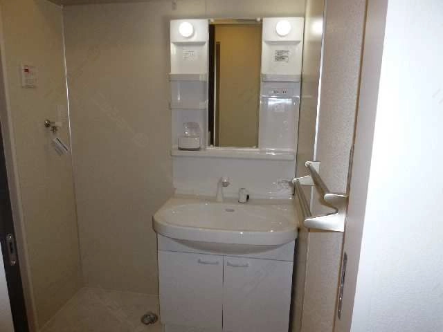 シャンプードレッサー