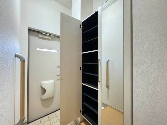 シューズBOX