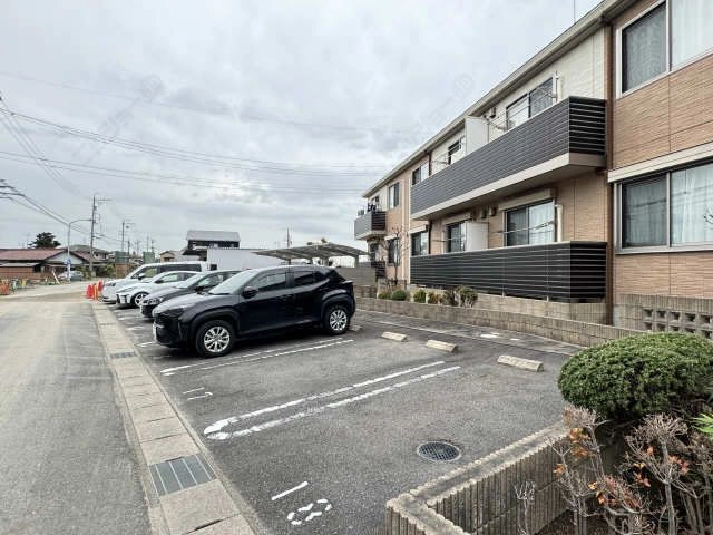 駐車場（南側）