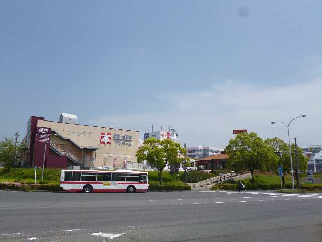 買物施設（車5分）