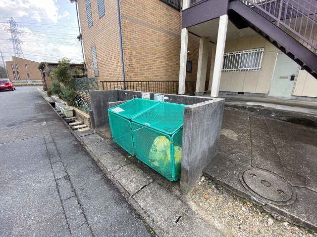 ゴミステーション