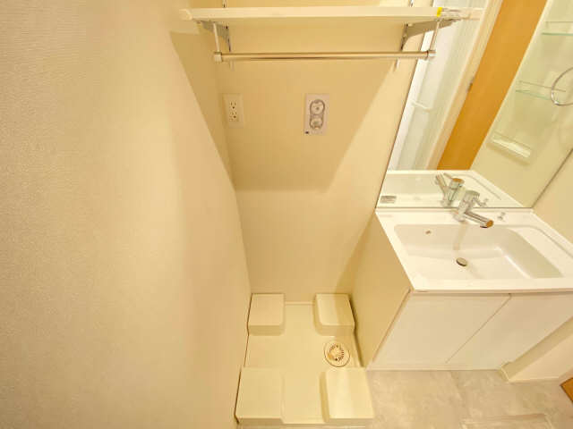 洗濯機置場