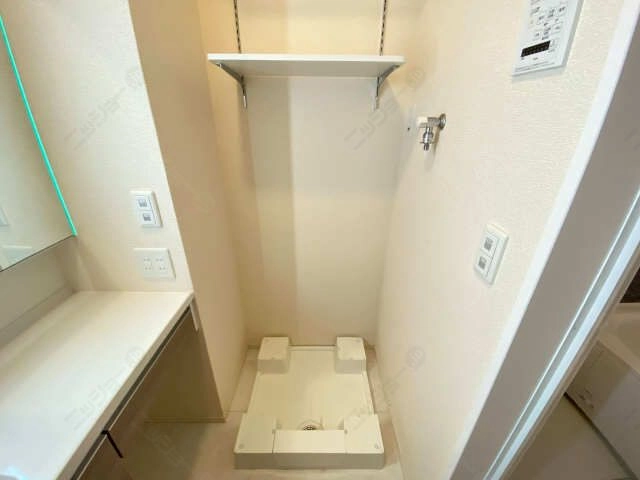 洗濯機置場