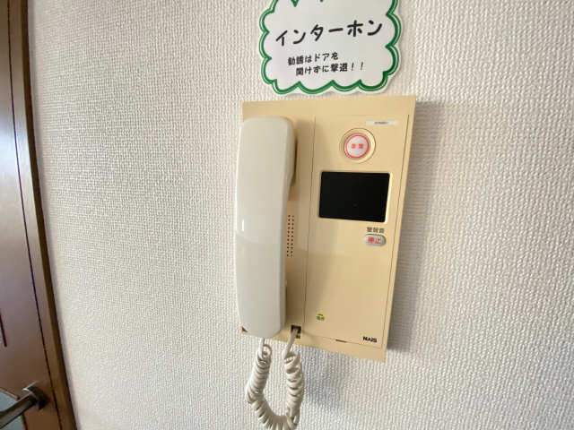 インターホン