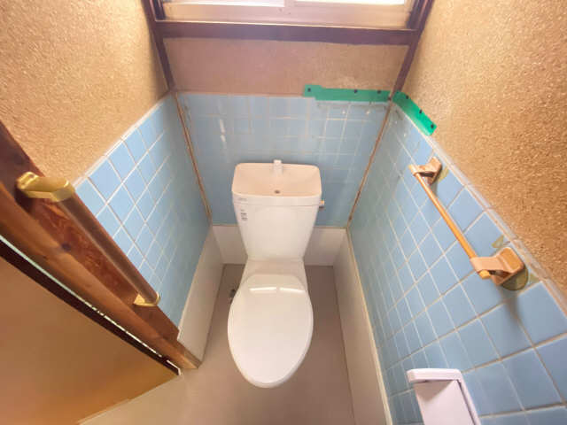 東野町西１丁目貸家  WC