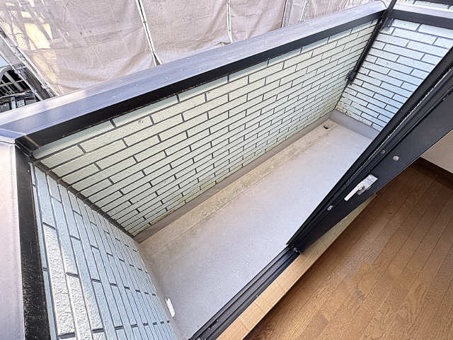 ２階・バルコニー