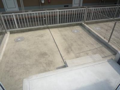 �庭