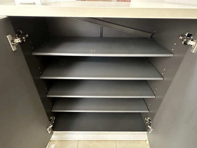 シューズボックス