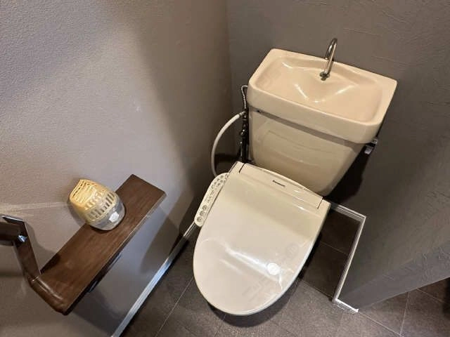 WC