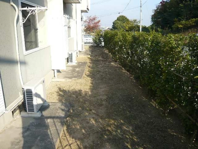 １Ｆ庭