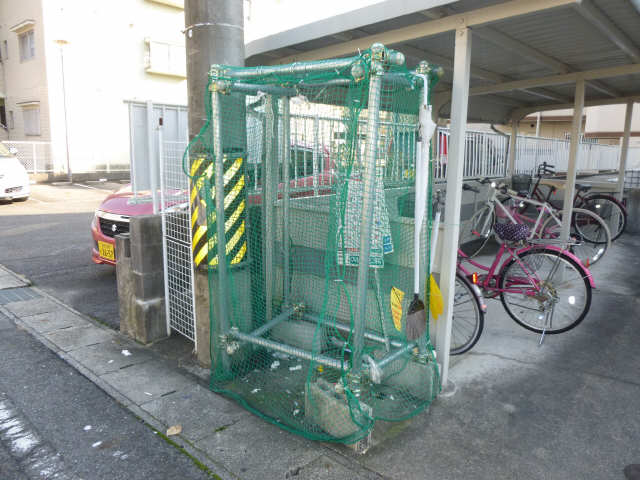 ゴミ置場