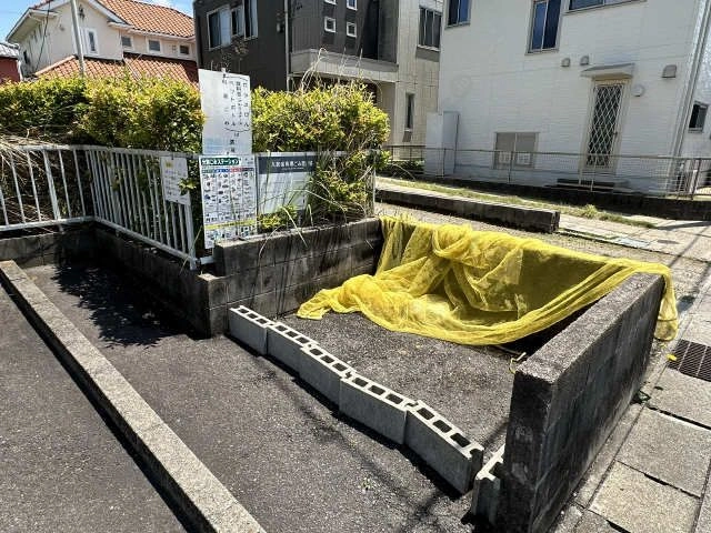 敷地内ゴミ置き場