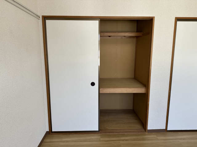 北洋室収納