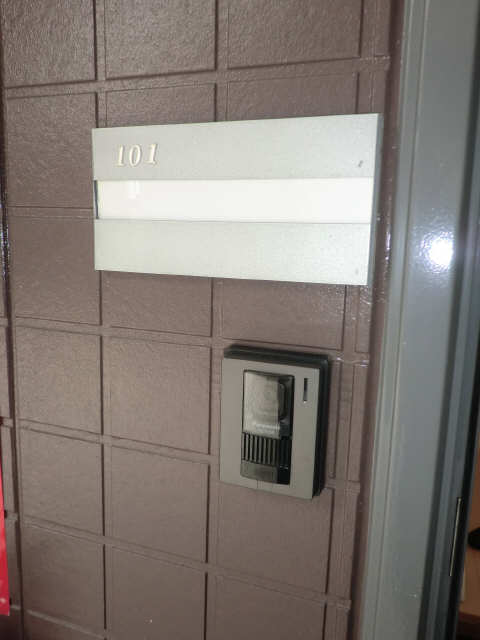 モニター付きインターホン