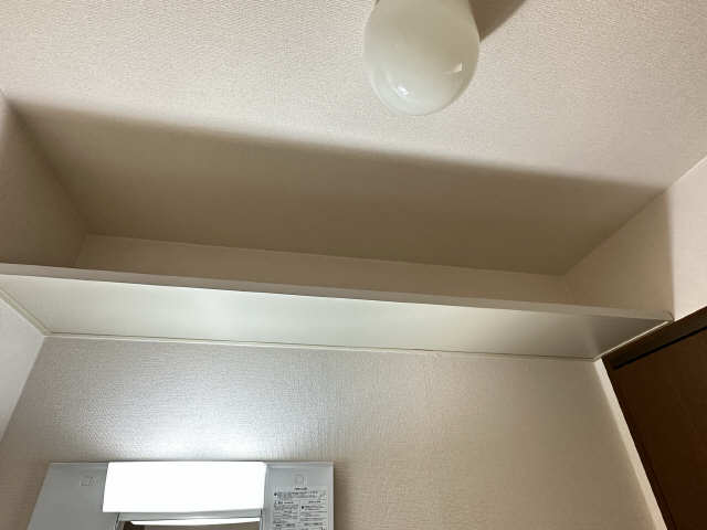 洗面所収納棚