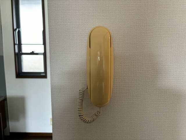 インターホン