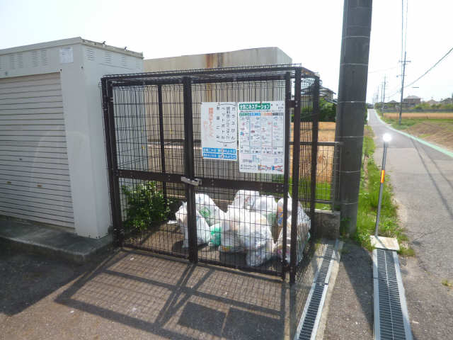 ゴミステーション