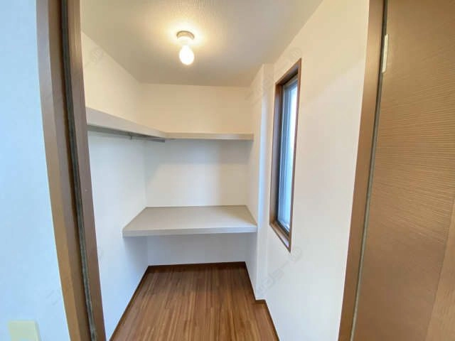 ウォークインクローゼット