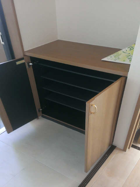 シューズボックス