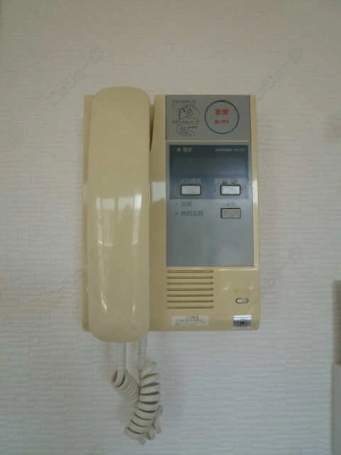 インターホン