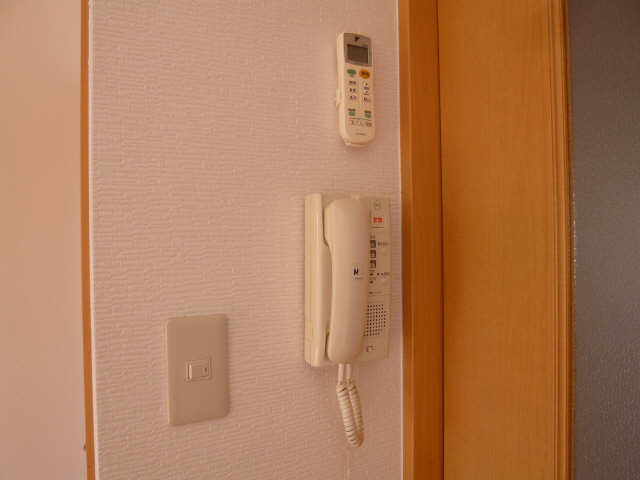 インターホン