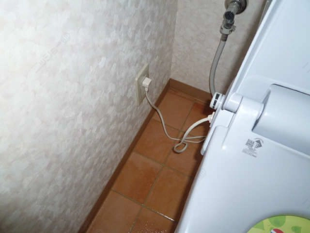 トイレ内コンセント