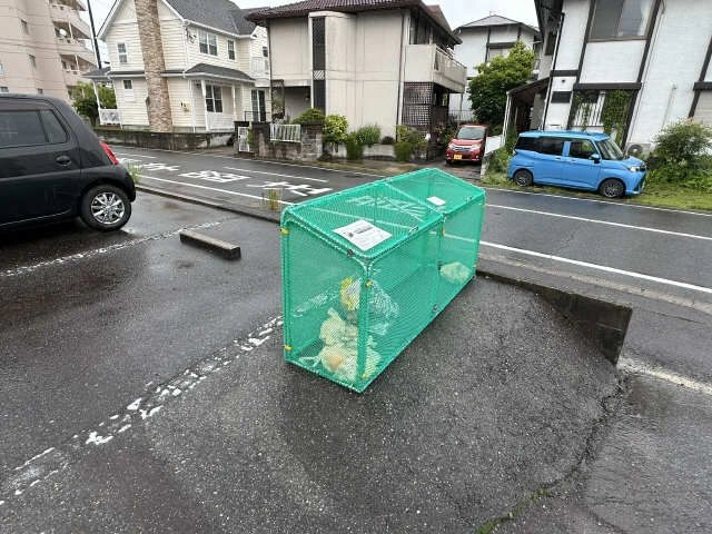 敷地内ゴミ置き場