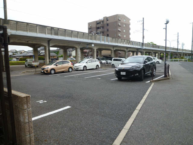 リヴェール・アンジュ 2階 駐車場