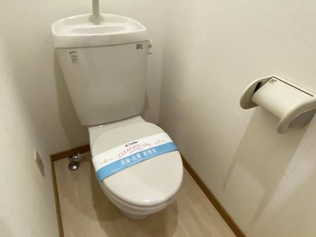 コーポ吉栄駒場 1階 WC
