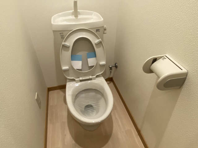 コーポ吉栄駒場 3階 WC