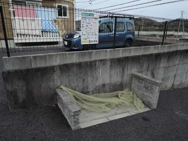 ゴミ捨て場