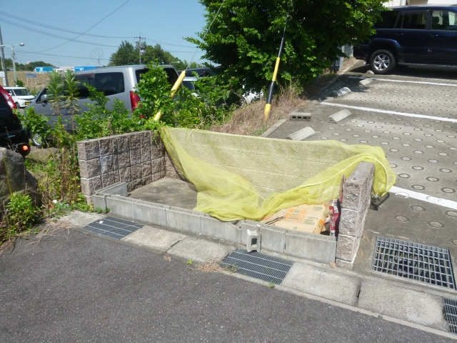 ゴミステーション
