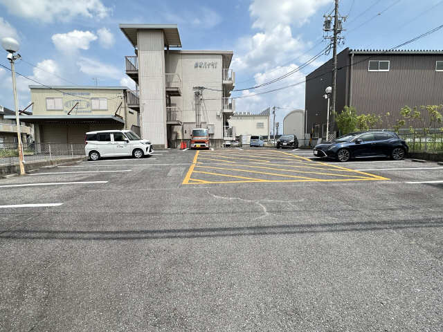 錦町ハイツⅠ 3階 駐車場
