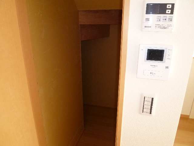 階段下収納