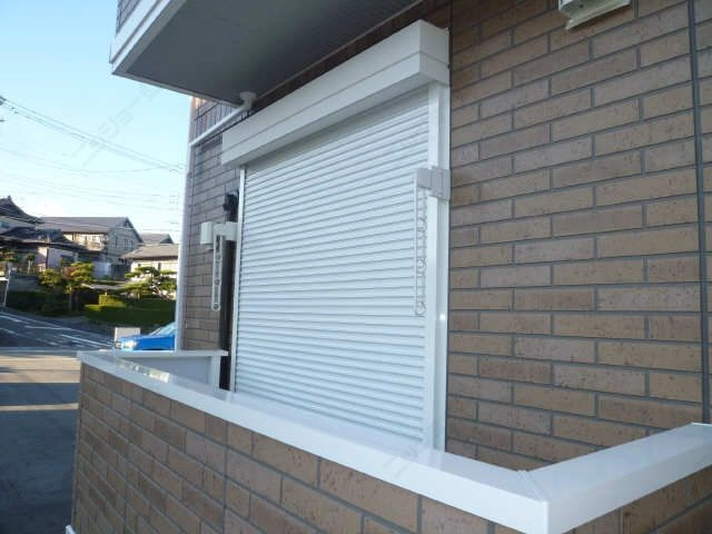 シャッター雨戸