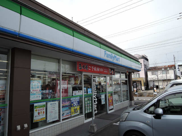 最寄りのコンビニ