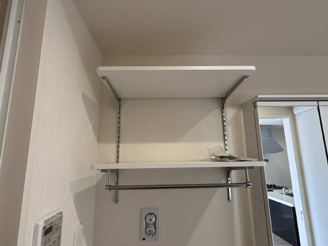 洗面所収納棚