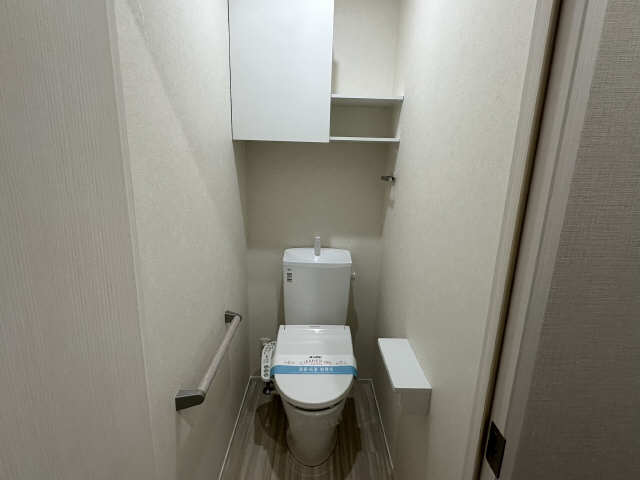 アキューレ 2階 WC