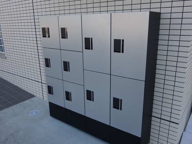 宅配ボックス