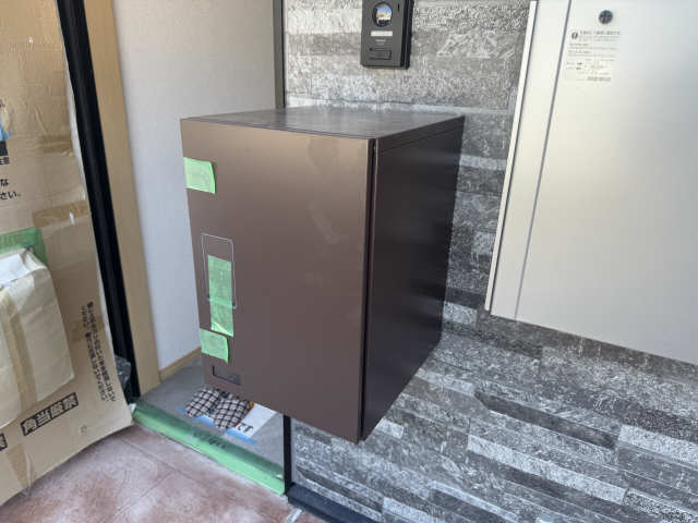 宅配ボックス