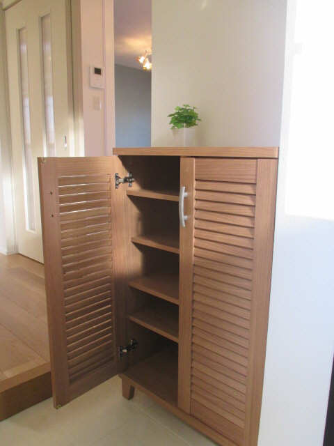 シューズボックス